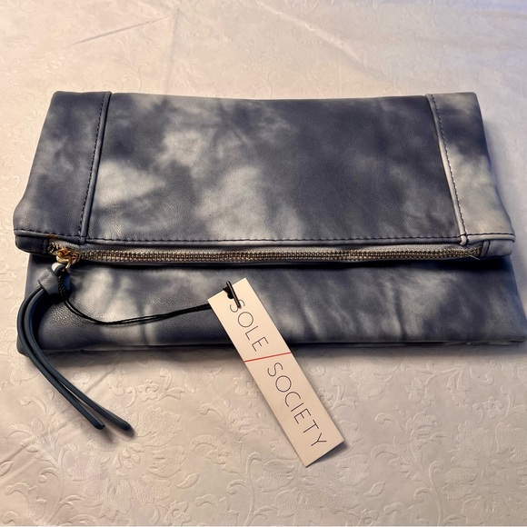 Sole Society Handbags - New with Tags Sole Society Gray/White Tie-Dyed Clutch